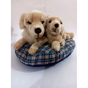 E & J Classic Limited Golden Retriever With Pup On Classic Pillow NWT
